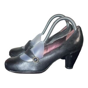 Clarks Indigo Shoes Womens 8.5M Black Mary Jane Pumps
Block Heels Leather